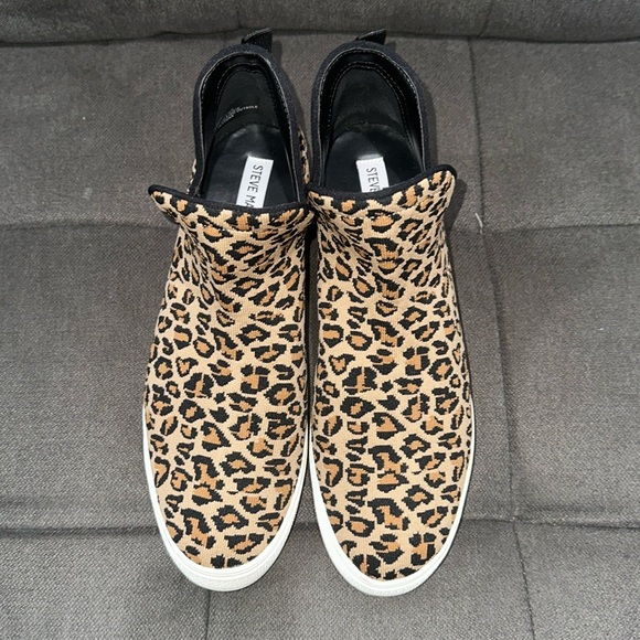 Steve Madden Shoes - STEVE MADDEN LOWRY Shoes - Women size 10